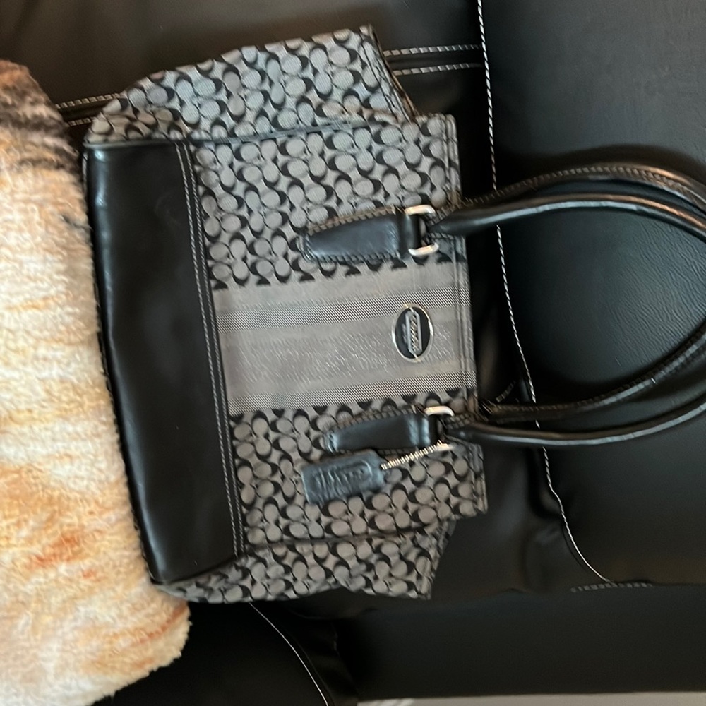 Coach pocketbook